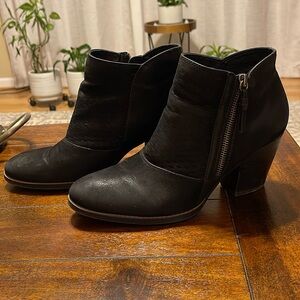 Baretraps Booties
